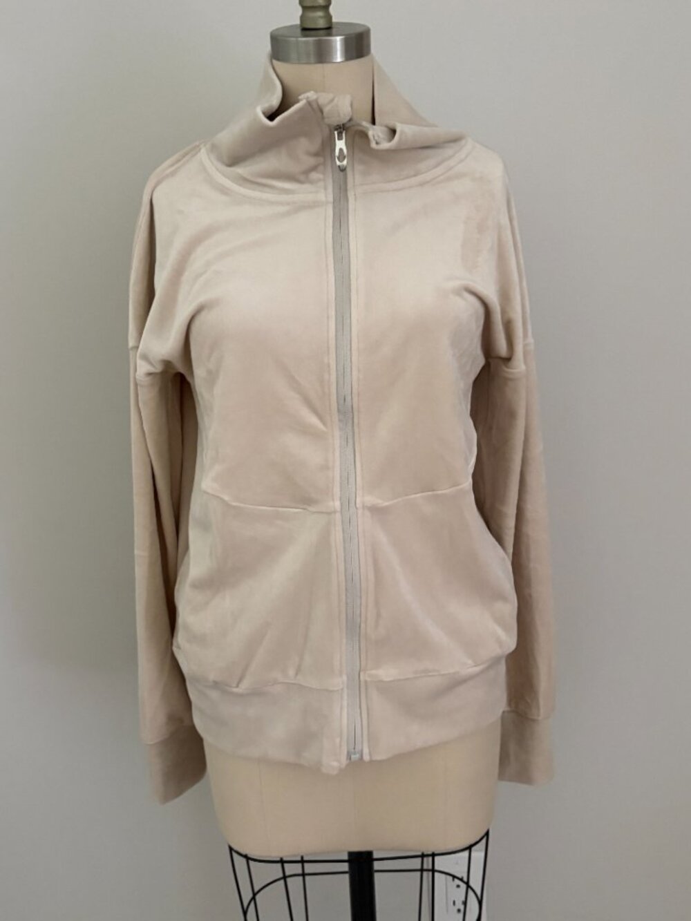 Spyder Velour Mock Neck Full Zip Jacket Cream Tan Beige Athleisure Cozy Plush M